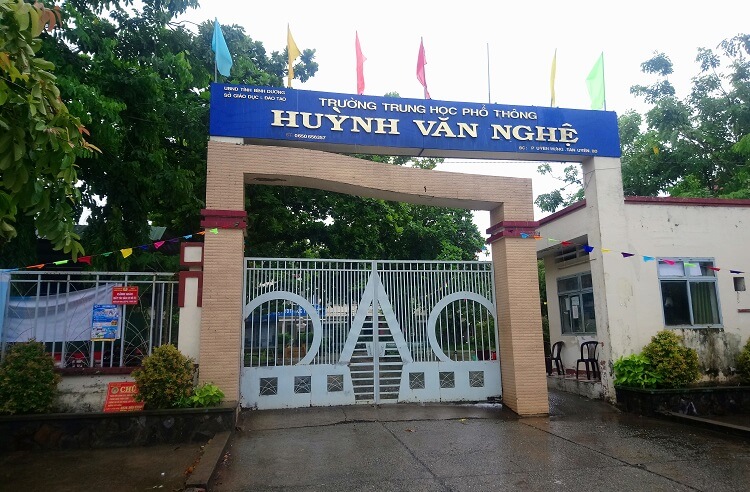 Trường PTTH Huỳnh Văn Nghệ